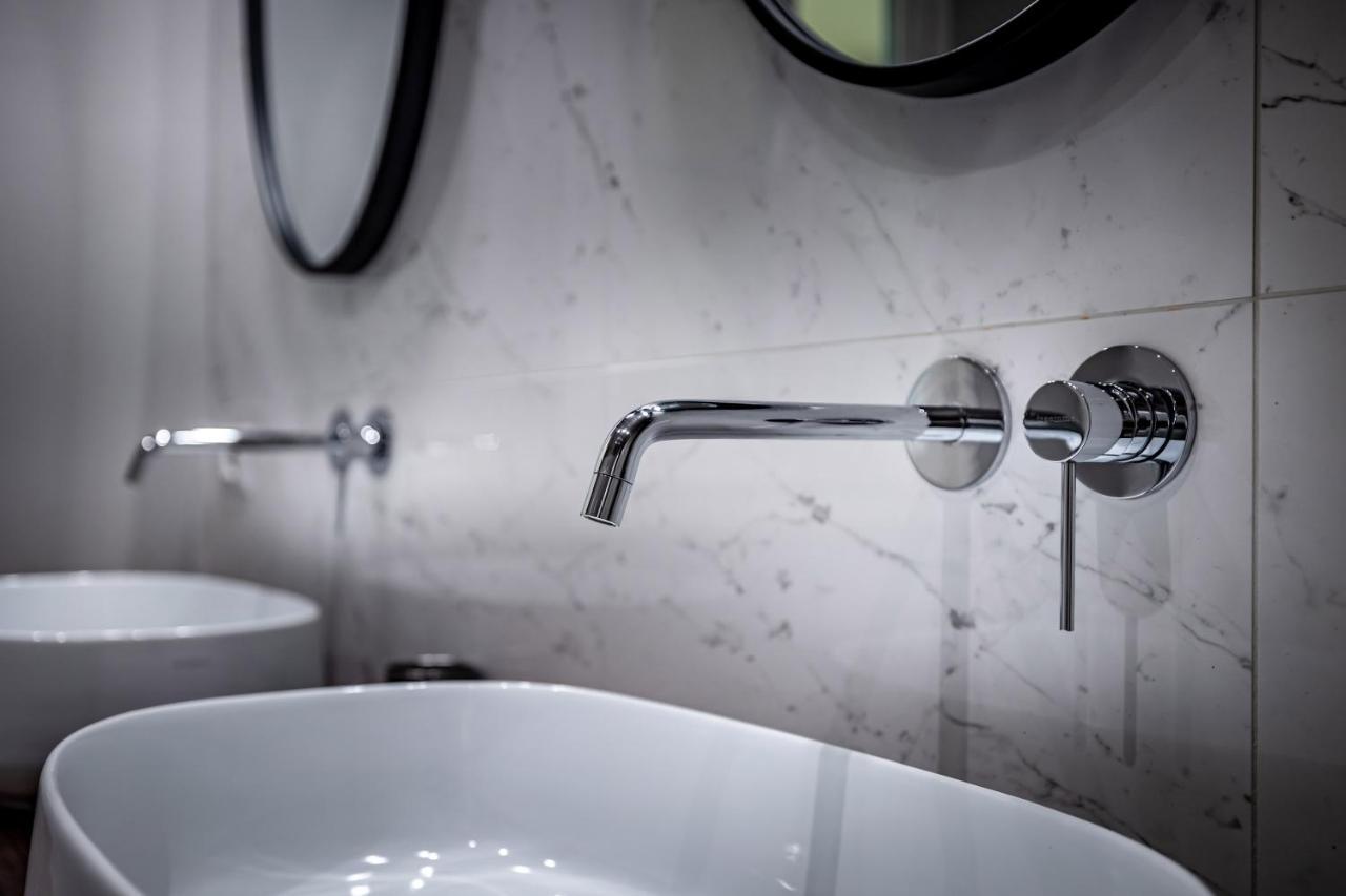 Hs4U Ricasoli Luxury Apartment Near Duomo N. 3 Florencja Zewnętrze zdjęcie